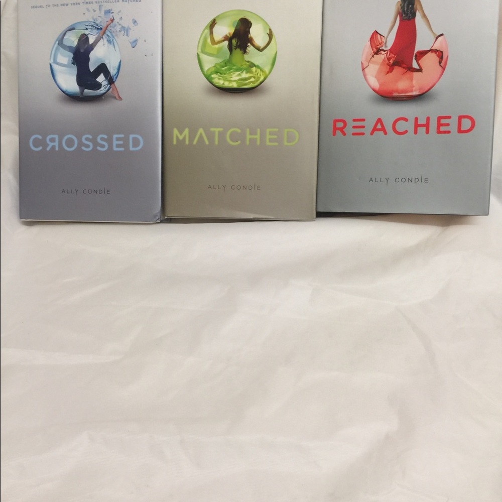 Ally Condie MATCH hardcover Trilogy books
